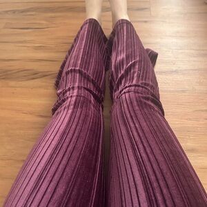 Velvet Ribbed Pants in Burgundy